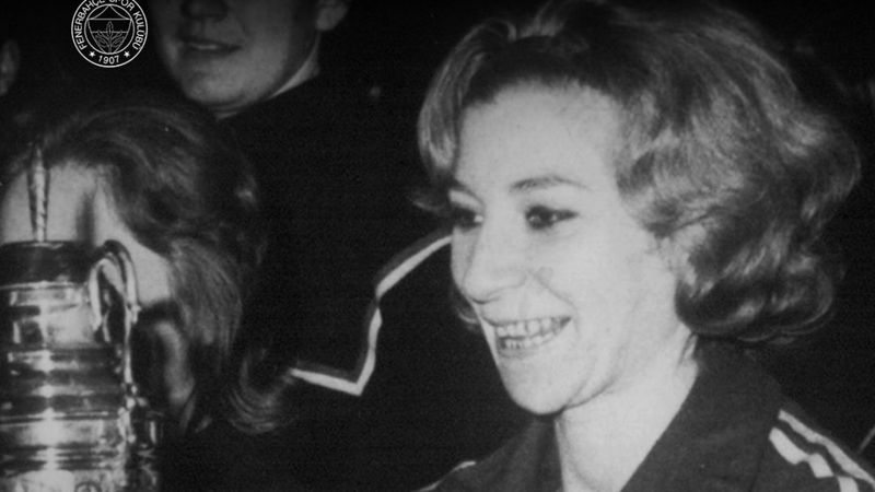 A Milli Kadın Voleybol Takımı ilk kaptanı Güneş Çapa yaşamını yitirdi