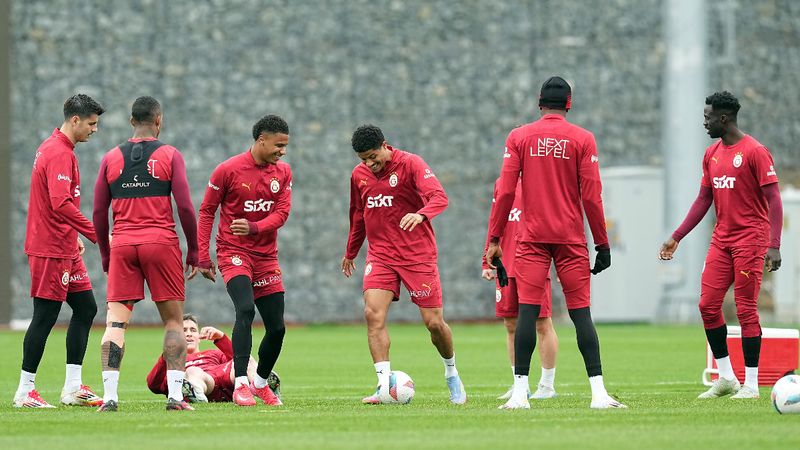 Galatasaray'da Eyüpspor maçı hazırlıkları sürdü