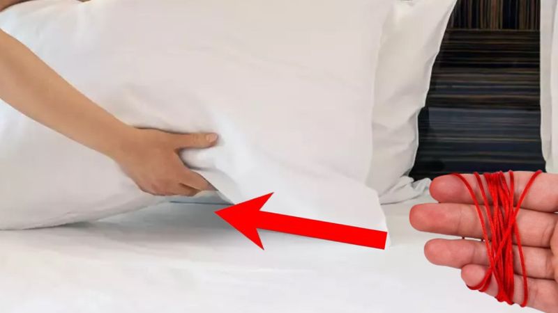 Hıdırellez gecesi yastığın altına bir parça koyan, aşkı çekiyor...