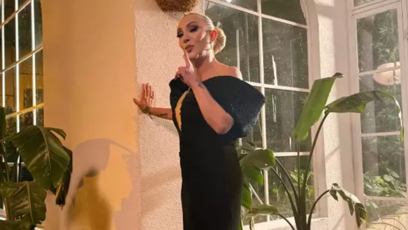 Şarkıcı Güllü zayıfladı! Mide ameliyatından sonra 70 kilo verdi