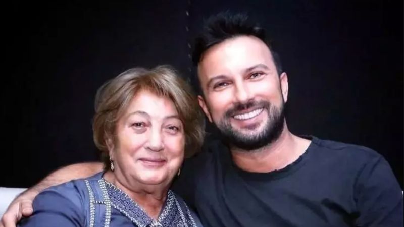 Annesini yeni kaybeden Tarkan'dan duygulandıran paylaşım! Konserde yaşananları ilk kez anlattı