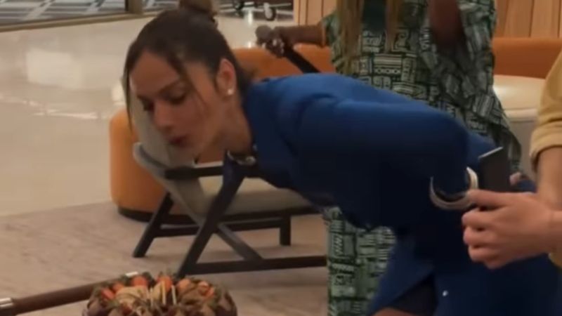 Oyuncu Gülcan Arslan'ın doğum günü stili!  Elbisenin düğmelerini kapatmadı