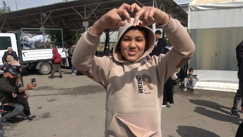 Kilis'te Suriyeliler ülkelerine dönmeyi sürdürüyor