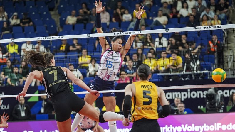 VakıfBank, Savino Del Bene'ye yenildi