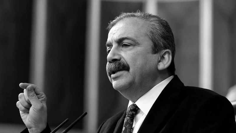 Sırrı Süreyya Önder'in ismi Diyarbakır'da caddeye verilecek