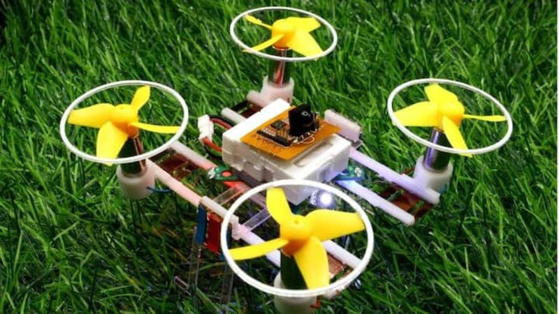 Dünyanın en küçük ve en hafif kablosuz robotu şekil değiştirebiliyor