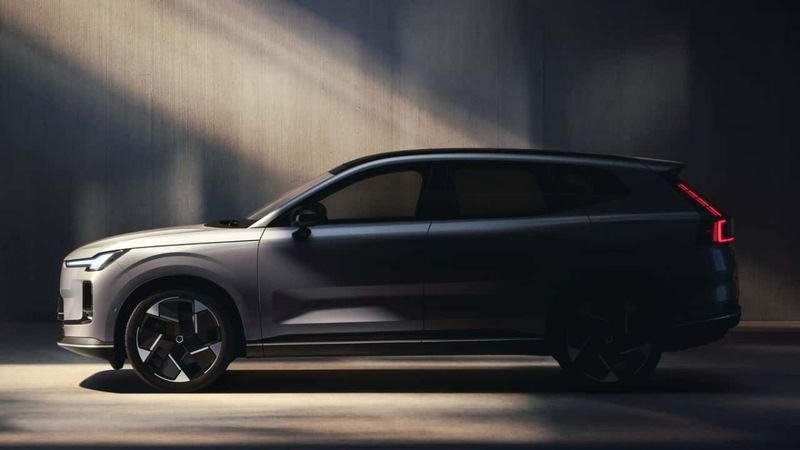 Üretimden kaldırılmıştı: Volvo XC70 geri dönüyor