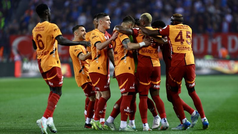 Galatasaray şampiyonluğa 1 puan uzakta