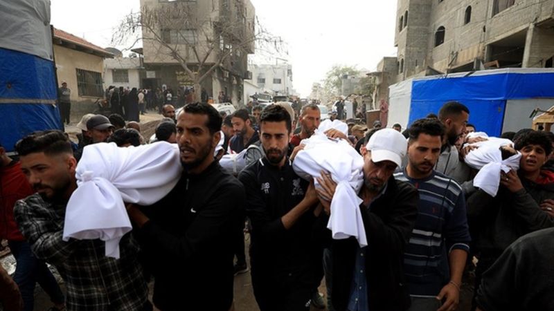 Gazze'de can kaybı 52 bin 908'e yükseldi