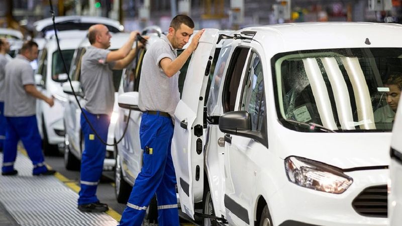 Otomotiv devi yüz binlerce aracını geri çağırdı! Frenlerde arıza tespit edildi