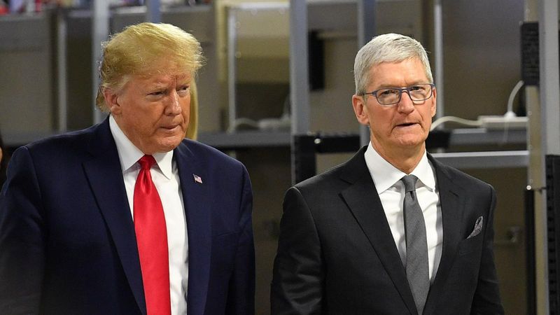 Donald Trump'tan Apple CEO'su Tim Cook'a çağrı: iPhone'ları ABD'de üret