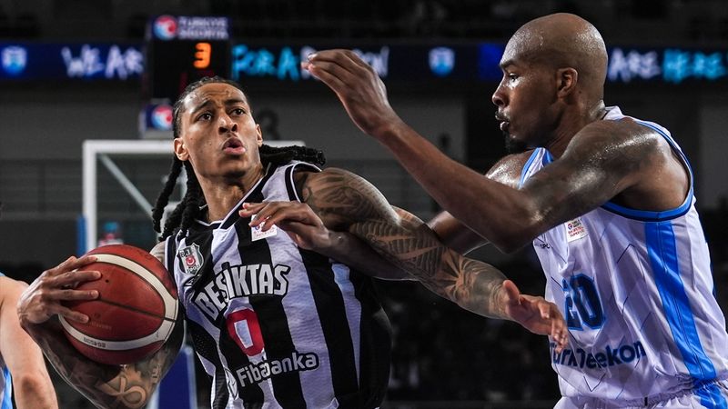 Türk Telekom'dan Beşiktaş'a 18 sayılık fark!