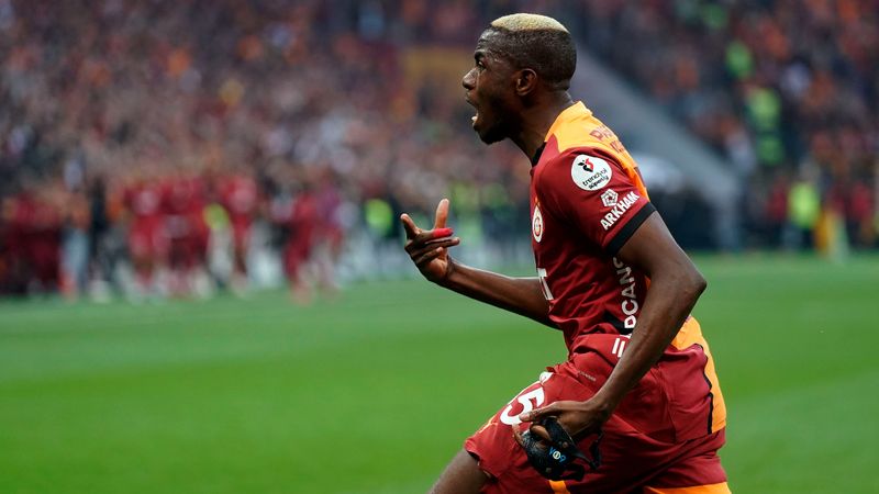 Victor Osimhen bu sezon 36. golünü kaydetti