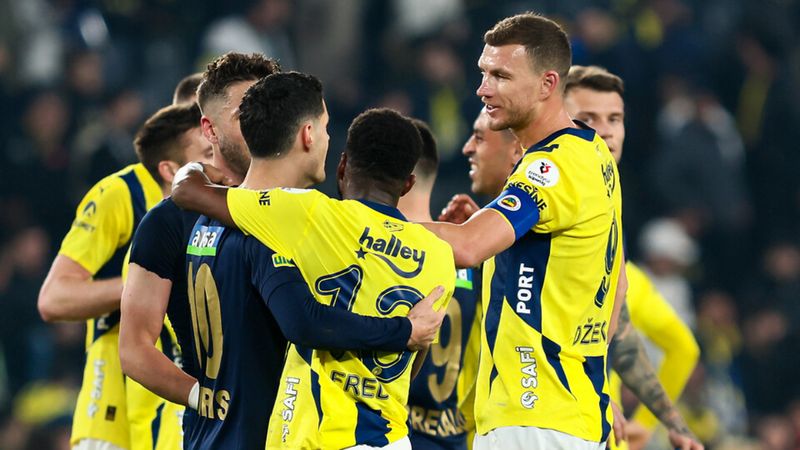 Edin Dzeko ve Haris Hajradinovic'e Bosna Hersek'ten milli davet