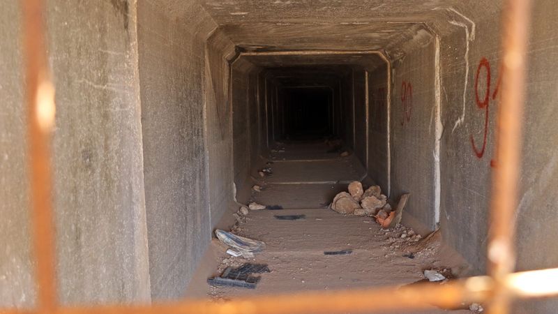 Antalya'da 'drenaj tünelinde 21 çocuk geziyor' alarmı