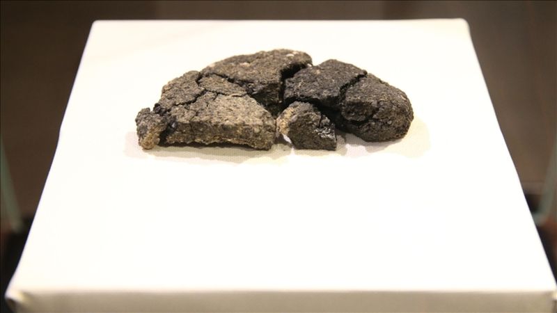 Eskişehir Küllüoba'da bulunan 5 bin yıllık ekmek tanıtıldı