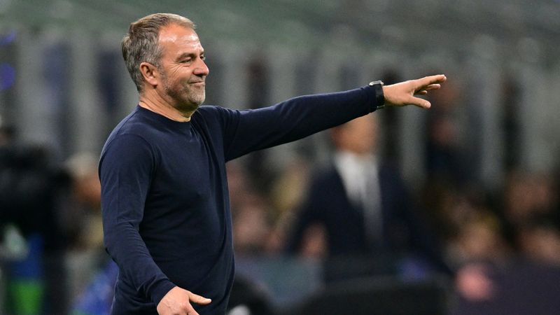 Barcelona, Hansi Flick'in sözleşmesini yeniledi