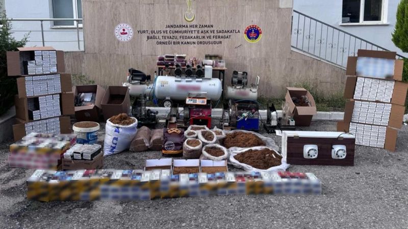 Mersin'de kaçak sigara üretilen eve baskın
