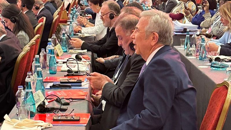 Mansur Yavaş, CHP'nin Sosyalist Enternasyonal toplantısına katıldı