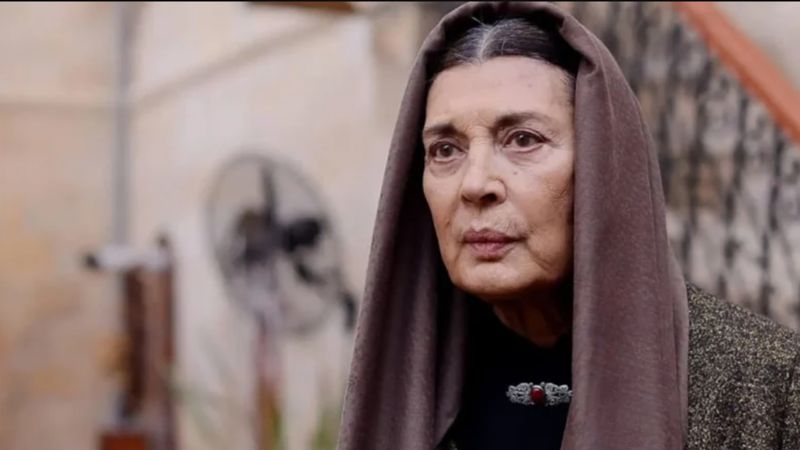 Şerif Sezer trafik kazası geçirdi! Hurdaya dönen araç görenleri şoke etti