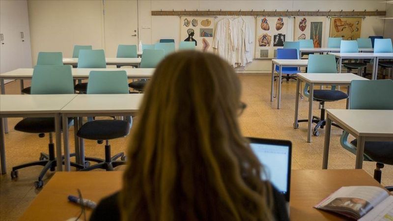 'Hayalet sınıf' kuran 4 özel okulun daha ruhsatı iptal edildi