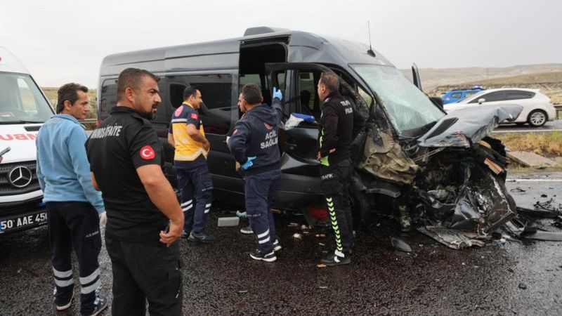 Nevşehir'de zincirleme kaza: 1’i bebek 7 kişi yaralandı