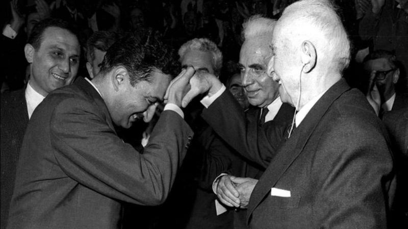 Ümit Yenişehirli yazdı! İnönü-Ecevit kapışması: CHP kurultayı az daha AYM’e gidecekti