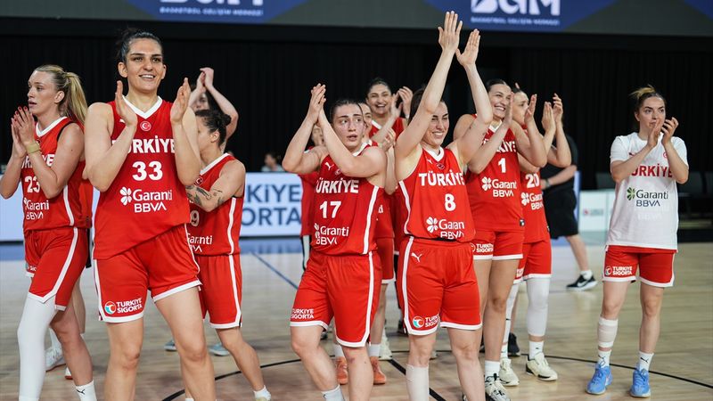 Milli basketbolculardan Litvanya maçı değerlendirmesi