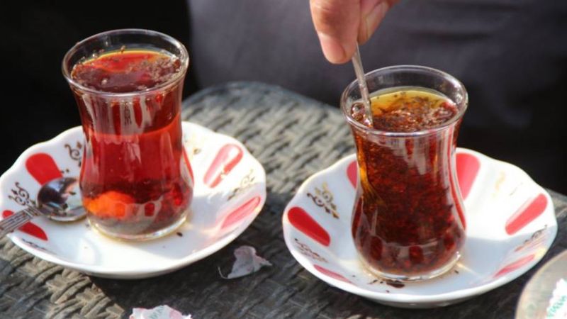 Çaya eklendiğinde şifa saçıyor: Sadece iki tane yetiyor