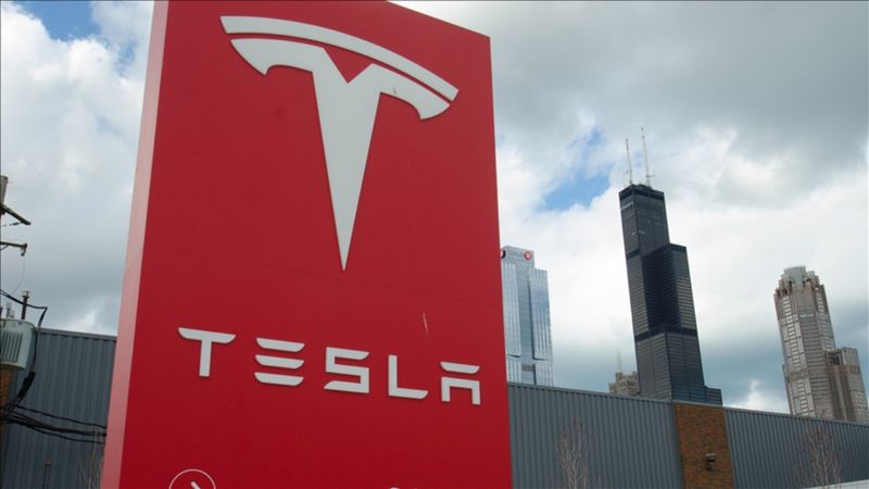 Donald Trump ile Elon Musk arasındaki gerilim Tesla hisselerini vurdu