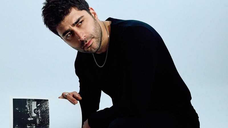 Kızılcık Şerbeti'nin Fatih'i Doğukan Güngör çapkınlığından utandı! Sofia Vergara’nın üstsüz pozlarını beğendi