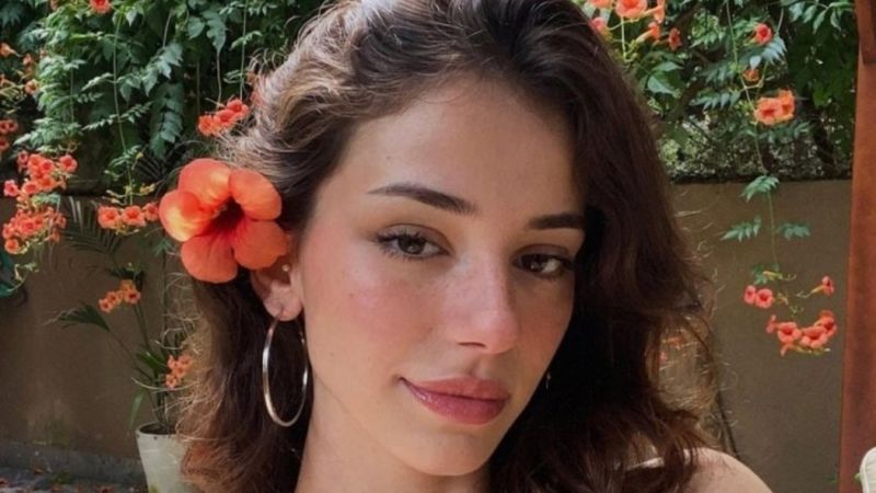 Eşref Rüya'nın Afra'sı Instagram'ı alt üst etti! Cesur pozlarına yorum yağıyor...