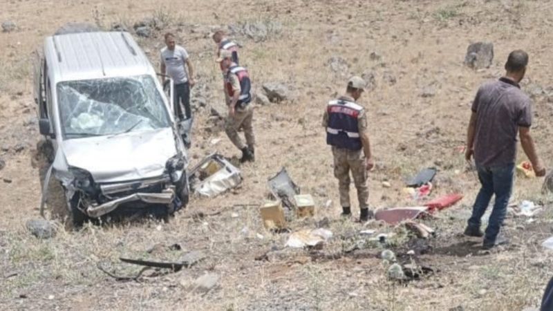 Şanlıurfa'da trafik kazası: 2’si bebek 4 yaralı