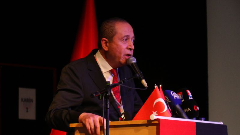 Gençlerbirliği'nde Osman Sungur yeniden başkan seçildi