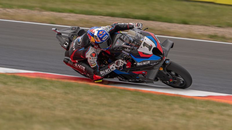 Toprak Razgatlıoğlu, İtalya ayağında 3'te 3 yaptı