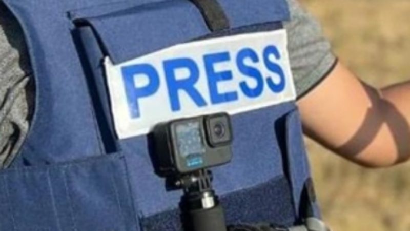 İsrail polisinden TRT'nin de aralarında bulunduğu televizyon ekibine baskın