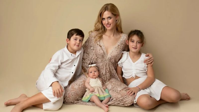 Wilma Elles 4. kez hamile! Sosyal medya hesabından müjdeyi verdi