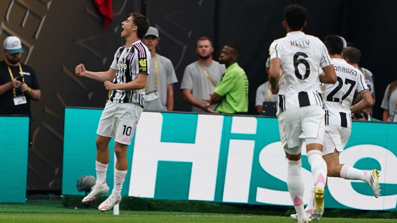 Kenan 'Yıldız'laştı, Juventus rahat kazandı