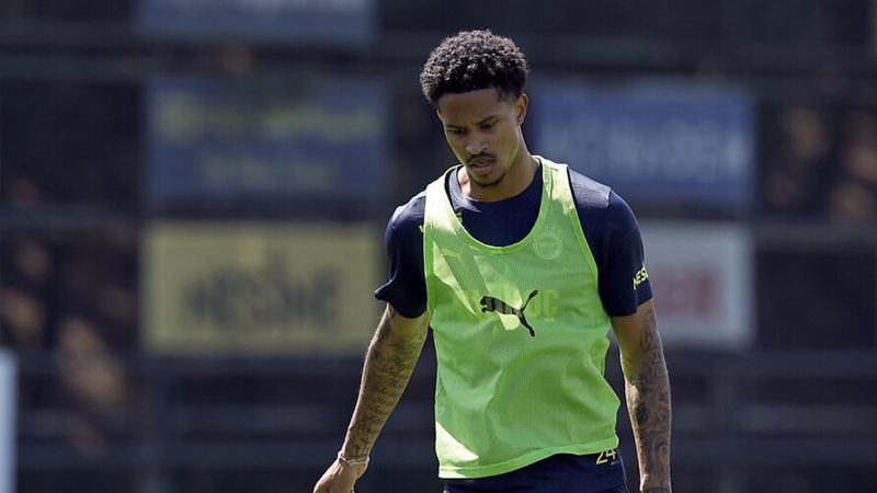 Fenerbahçe'de Jayden Oosterwolde sahalara dönüyor