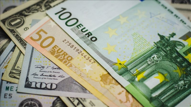 Euro günün ilk saatlerinde rekor kırdı! 24 Haziran'da piyasalar