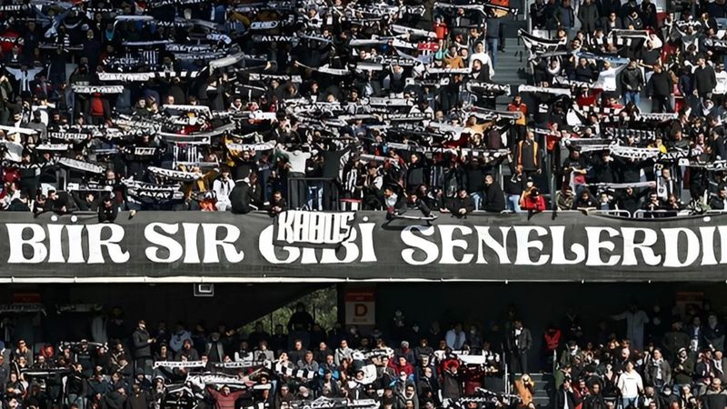 111 yıllık camiaya şok: Armaya haciz geldi