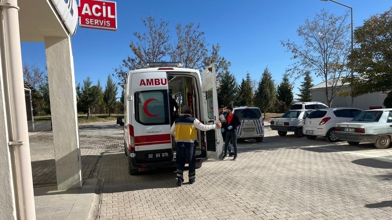 Adıyaman'da eski muhtarın evine silahlı saldırı düzenlendi
