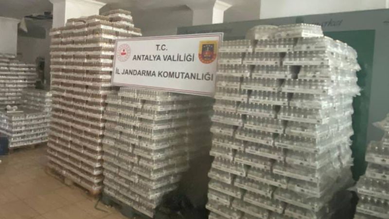 Antalya'da 10 bin litre kaçak alkol ele geçirildi