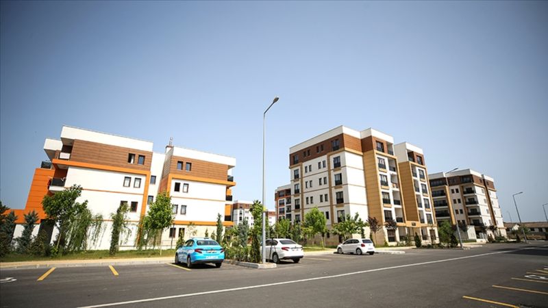 TOKİ, İstanbul Güngören'de 798 konutu yarın teslim ediyor