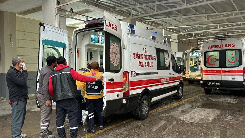 Şanlıurfa'da tırın çarptığı yaşlı kadın hayatını kaybetti.