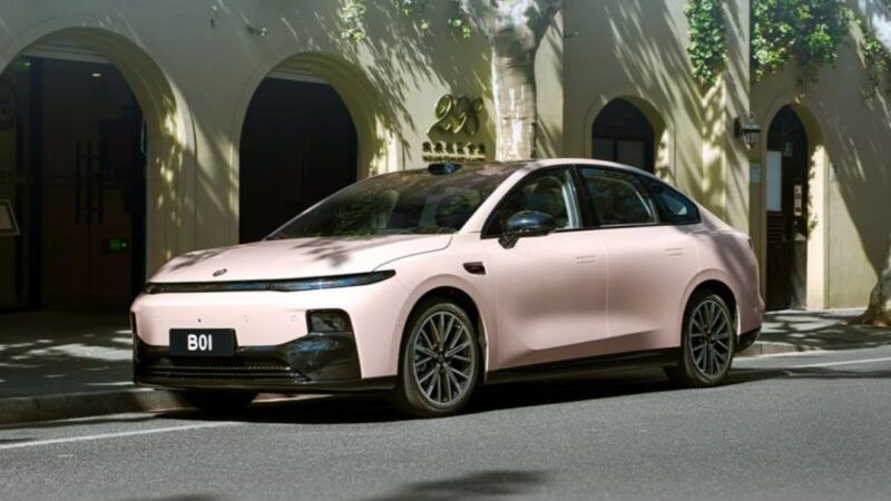 Yeni elektrikli sedan Leapmotor B01'in fiyatı belli oldu