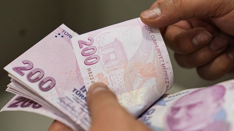 SON DAKİKA! En düşük emekli maaşına zam teklifi komisyondan geçti