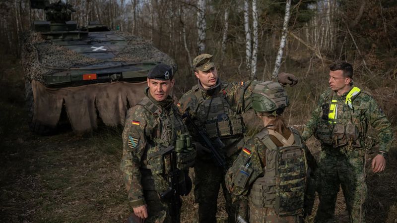 Almanya, 6 aylık gönüllü askerlik programı başlatmaya hazırlanıyor