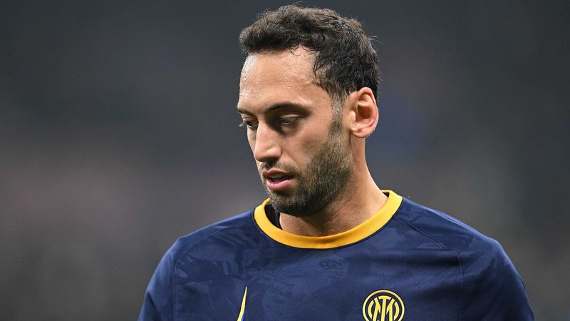 Galatasaray'ın Hakan Çalhanoğlu ısrarı