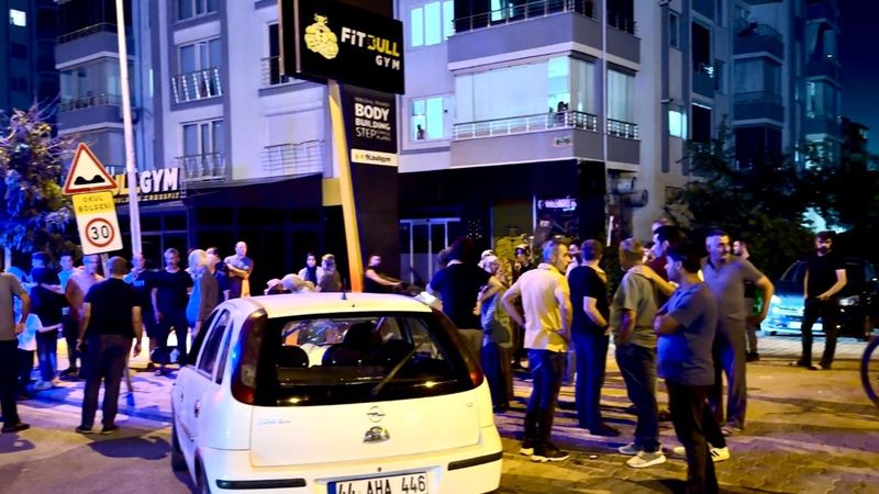 Malatya'da iki otomobil çarpıştı: 8 yaralı